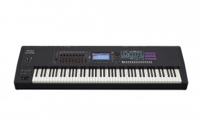 Roland Fantom F8