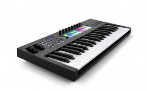 Novation Launchkey 37 MK3