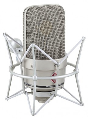 Neumann TLM 49